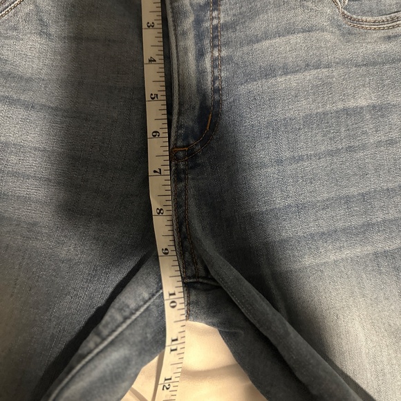 Democracy blue denim “Ab” Solution Straight-Leg Jeans – Light Wash, Size 6 - Picture 3 of 13